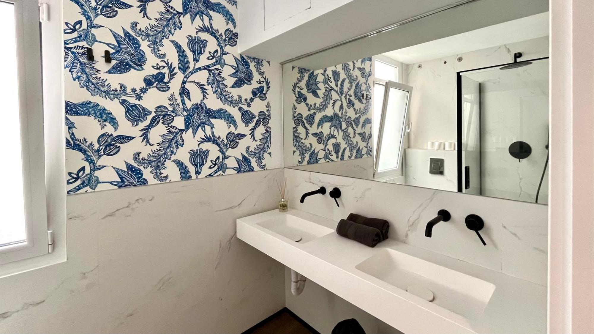 Luxury Pintoreria Vitoria Luaran gambar